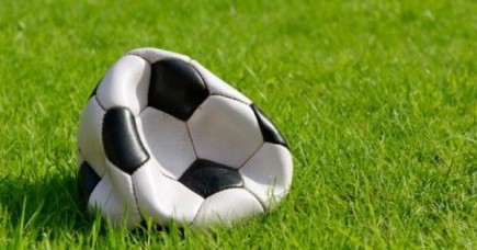 UNA MERITEVOLE  TUTTAVISTA  TRAVOLGE   L'ATLETICO