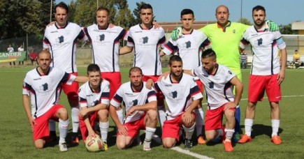 SQUADRA  E  TIFOSI  GRANDISSIMI