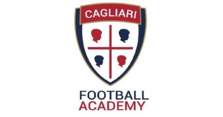 Fantastici  pulcini al Trofeo  " SARAS  Football  Academy "
